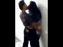 Slutty vaimo toi kotiin uuden sukupuoli lelu