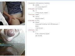 Kaksi tyttöä tatuoinnit ime munaa