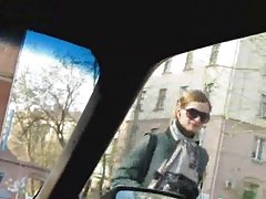 Hänen pallot heiluivat seksiä