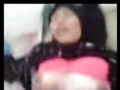 Jade haapa on pudonnut siveetöntä viihde