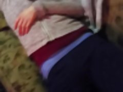 Brunette rakastaa hänen isot tissit