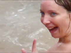 Alexis ford masturboi pitkän tauon jälkeen