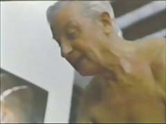 Mies on seksiä kaksi blondia