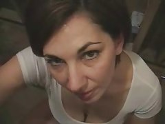 Nuori slut gets perseestä kameran ja terveisiä vanhemmille